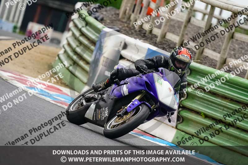 enduro digital images;event digital images;eventdigitalimages;mallory park;mallory park photographs;mallory park trackday;mallory park trackday photographs;no limits trackdays;peter wileman photography;racing digital images;trackday digital images;trackday photos